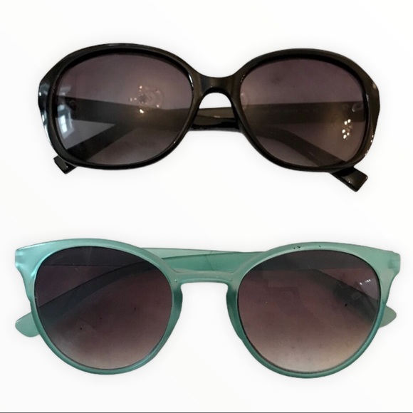 Calvin Klein Accessories - 💸$10 add on — 2 pairs of sunglasses